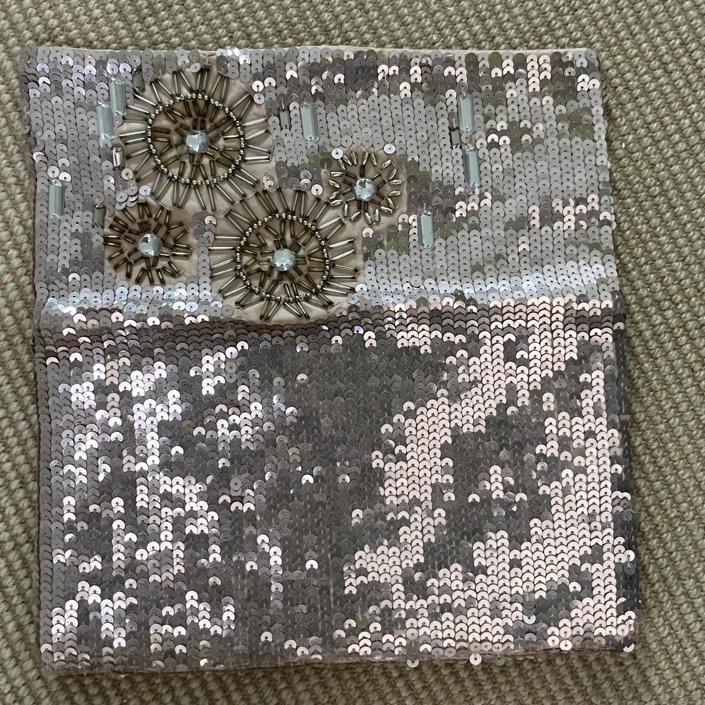 Aldo sequin clutch - Picture 3 of 4